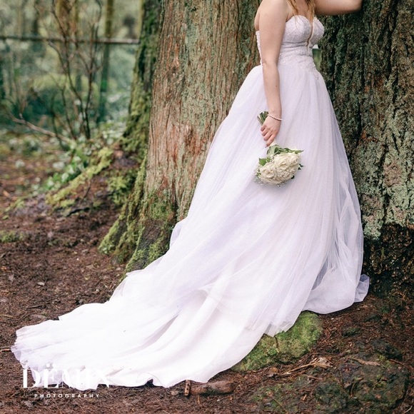 Wedding Dress - Picture 5 of 6